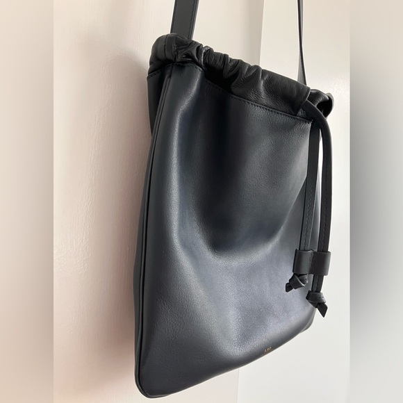 A.P.C. Sac Havane Crossbody bag Navy - Picture 5 of 15